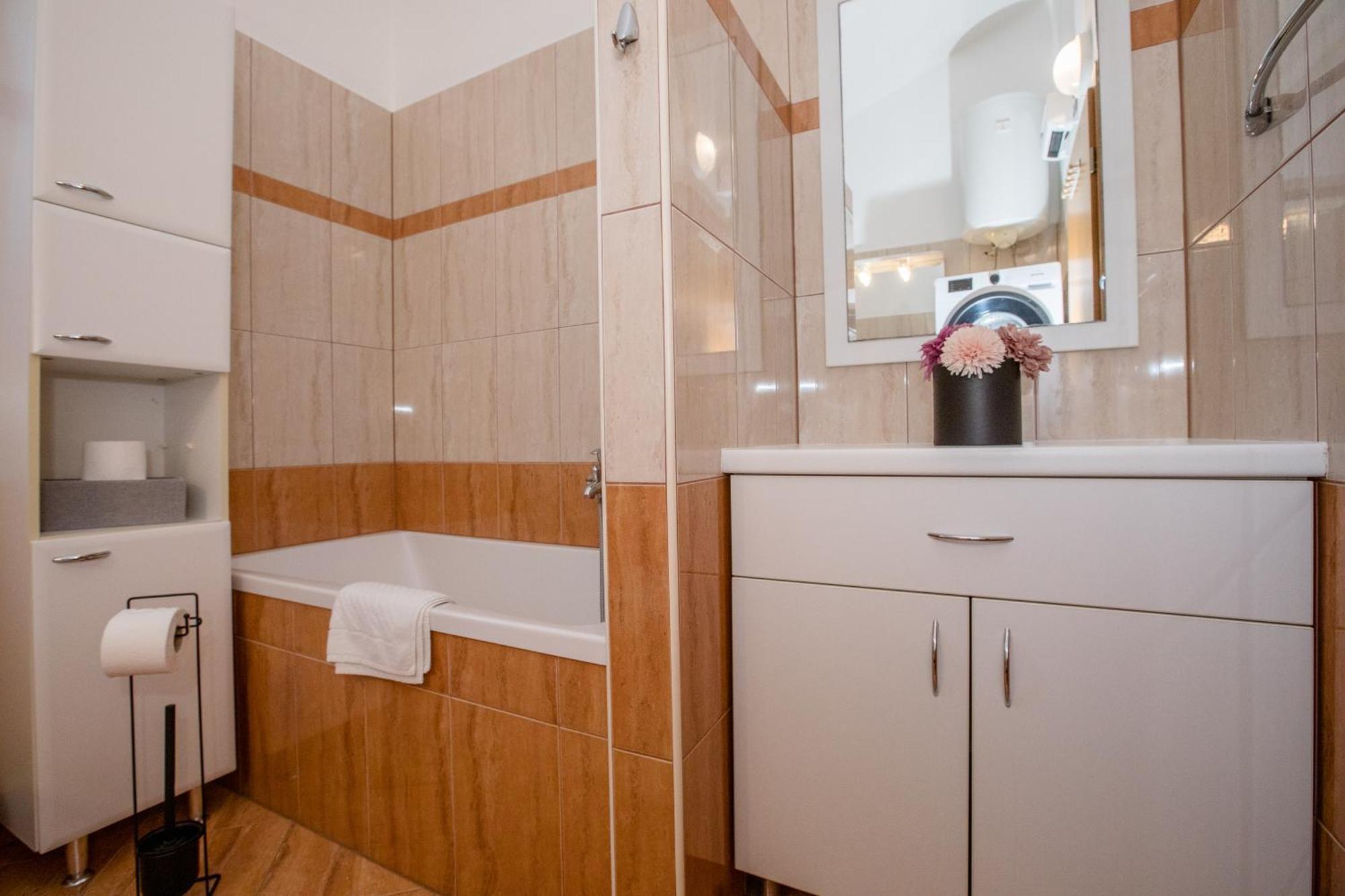 Apartmani Ana & Milo Lopar Quarto foto